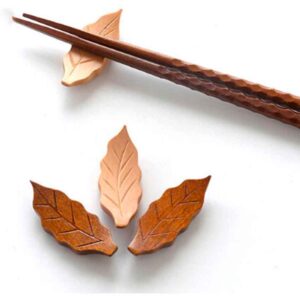 Hashioki de madera con forma de hoja de otoño